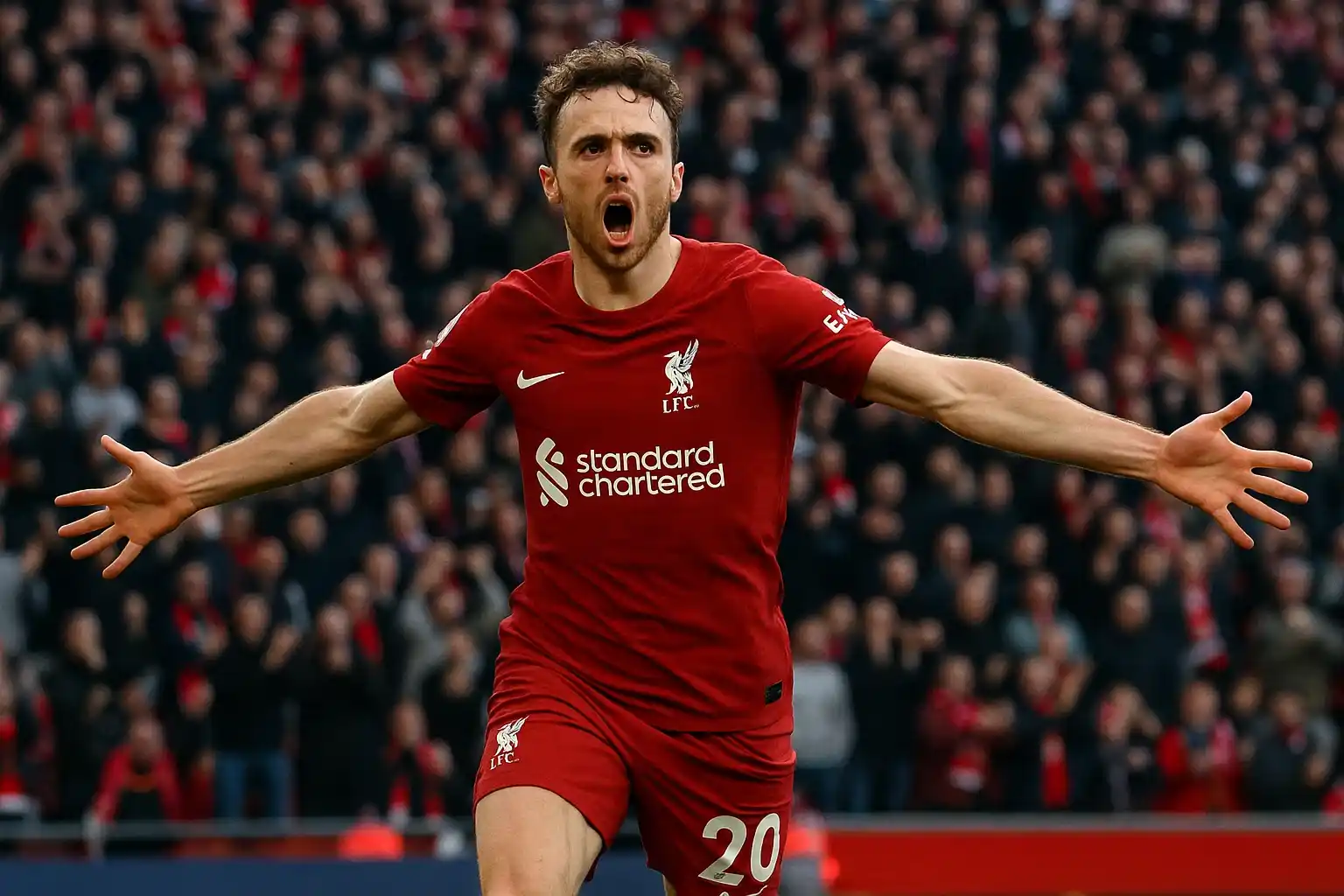 Diogo Jota ghi bàn trong màu áo Liverpool